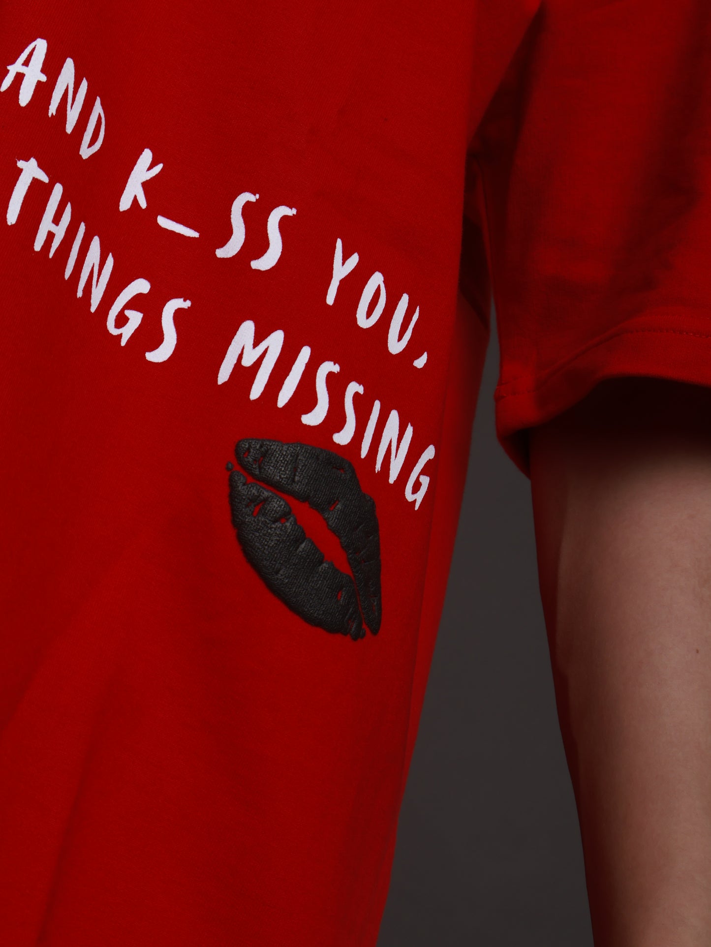 Kiss & Cuddles Red T-shirt