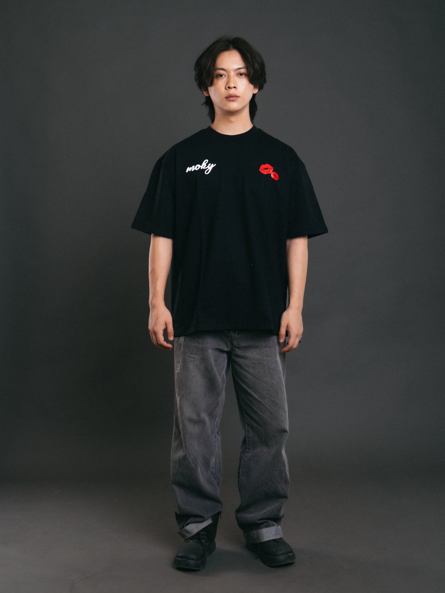 Phone Kiss Black T-shirt