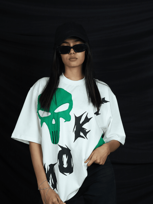 Skull Chaos: off-White & Green T-shirt